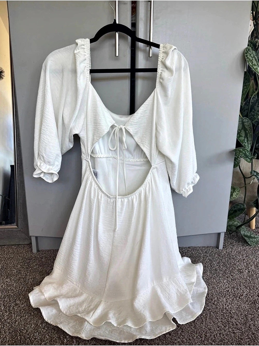 Puff Sleeve Mini Dress in White Like New - Picture 2 of 2